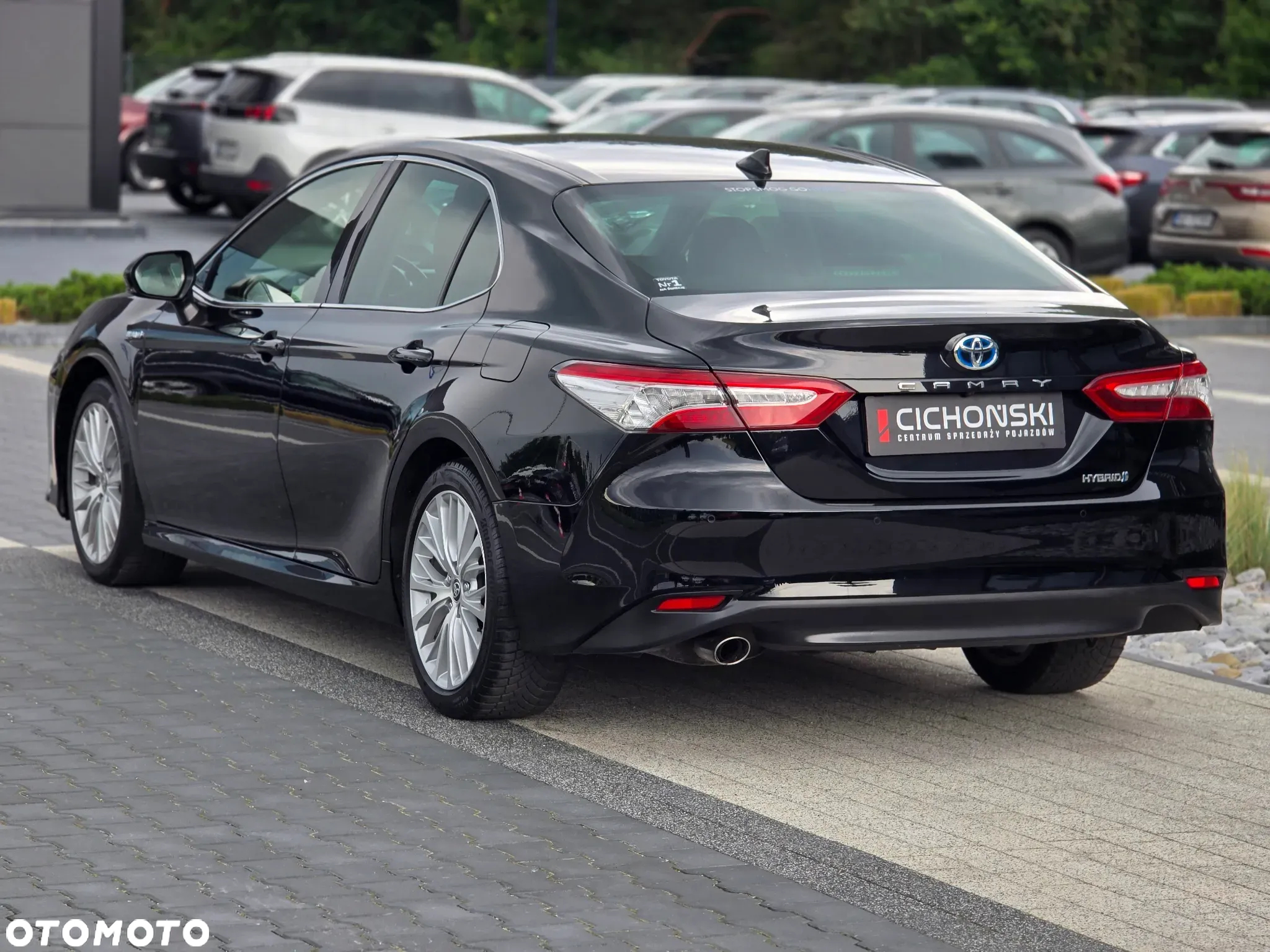 Toyota Camry 2.5 Hybrid Executive CVT - 8
