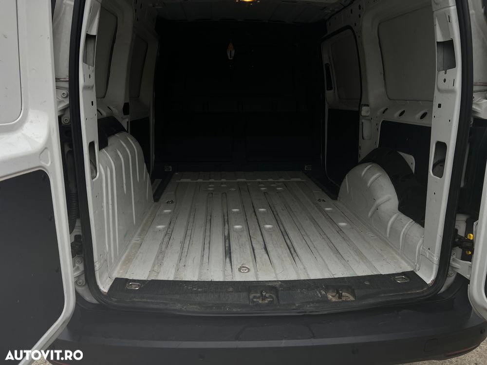 Volkswagen Caddy Maxi 1.5 TSI 84 kW - 2