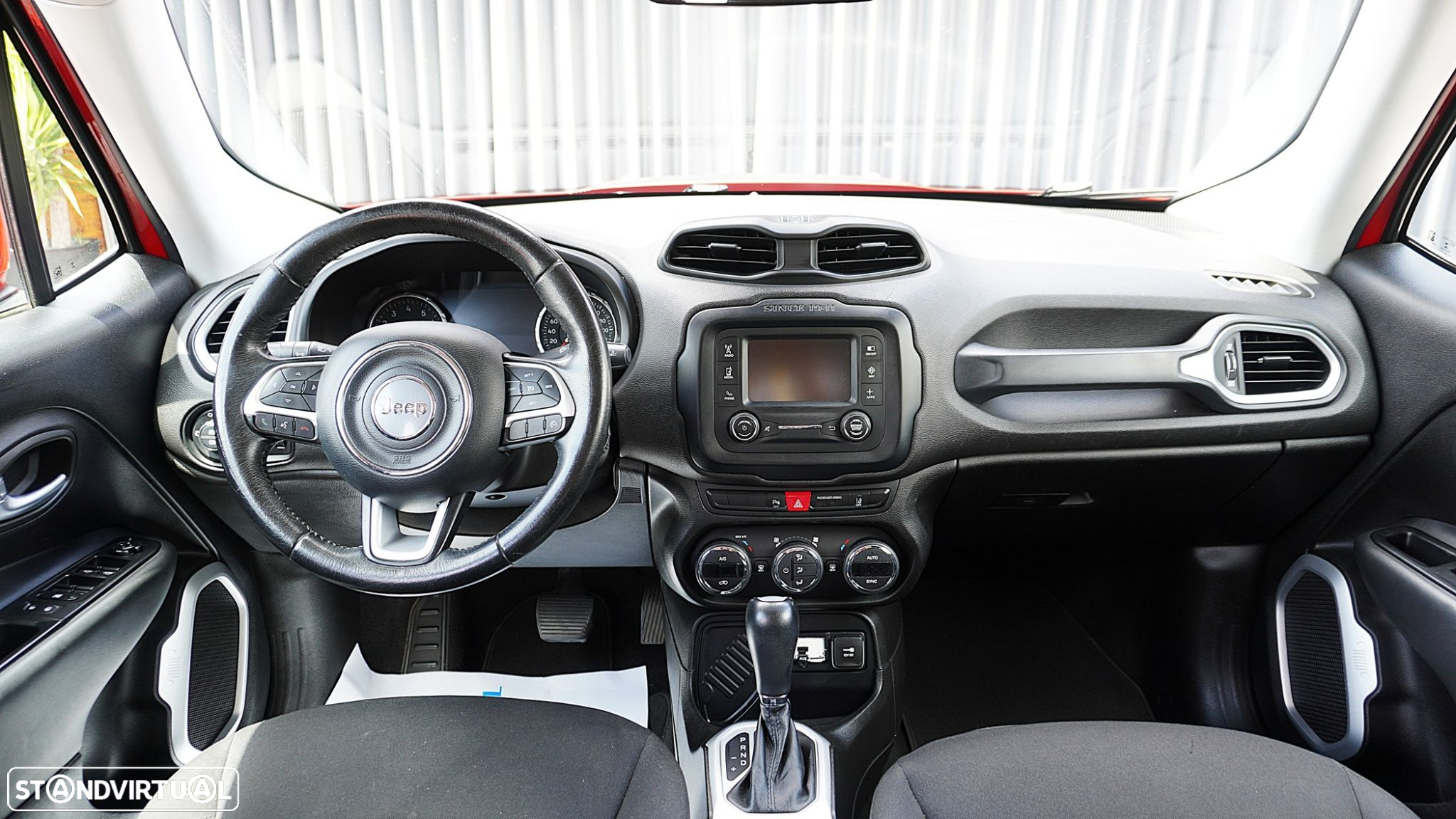 Jeep Renegade - 19