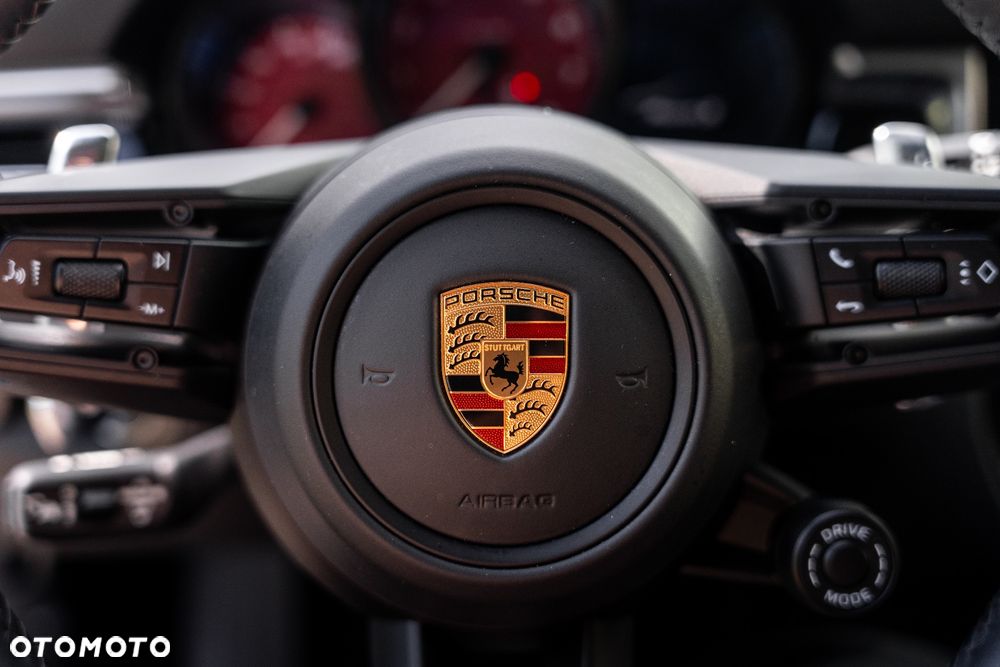 Porsche Macan S - 26