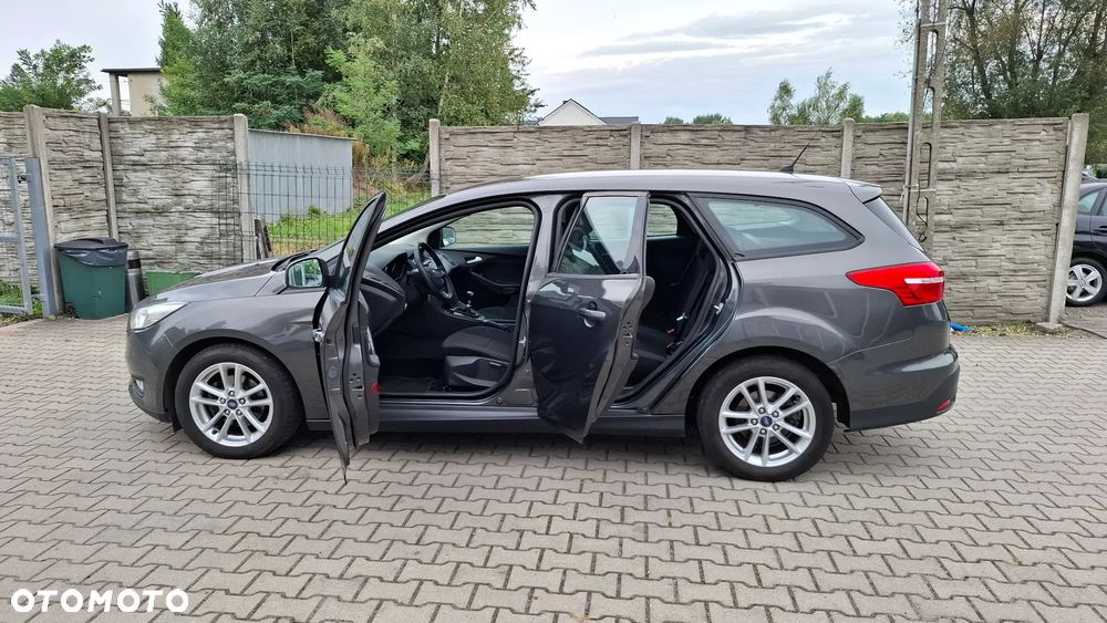 Ford Focus - 15