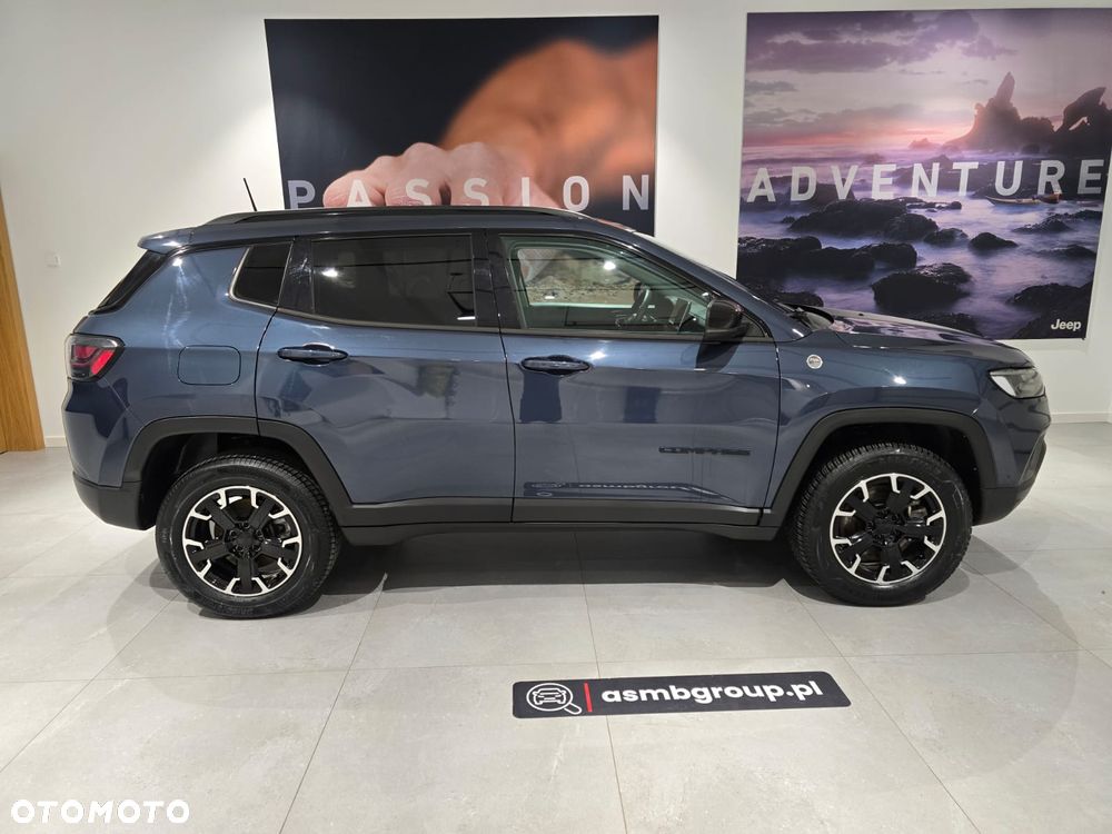 Jeep Compass 1.3 T4 PHEV 4xe Trailhawk S&S - 6