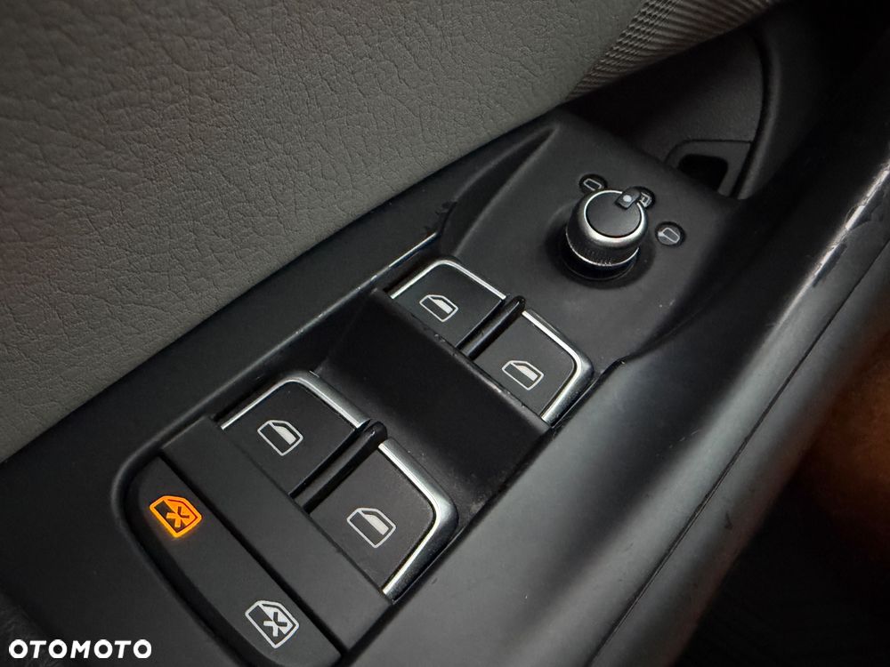 Audi Q3 - 18