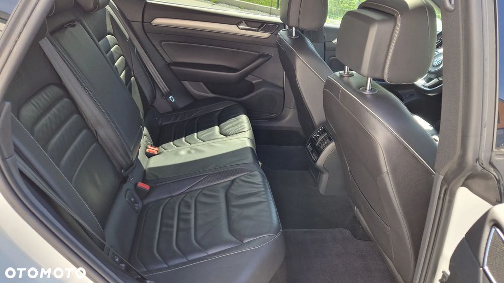 Volkswagen Arteon 2.0 TSI 4Motion R-Line DSG - 12