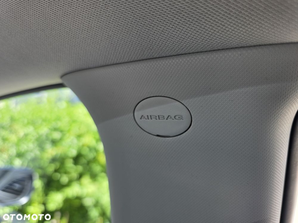 Hyundai ix35 1.6 2WD Fifa World Cup Edition - 30