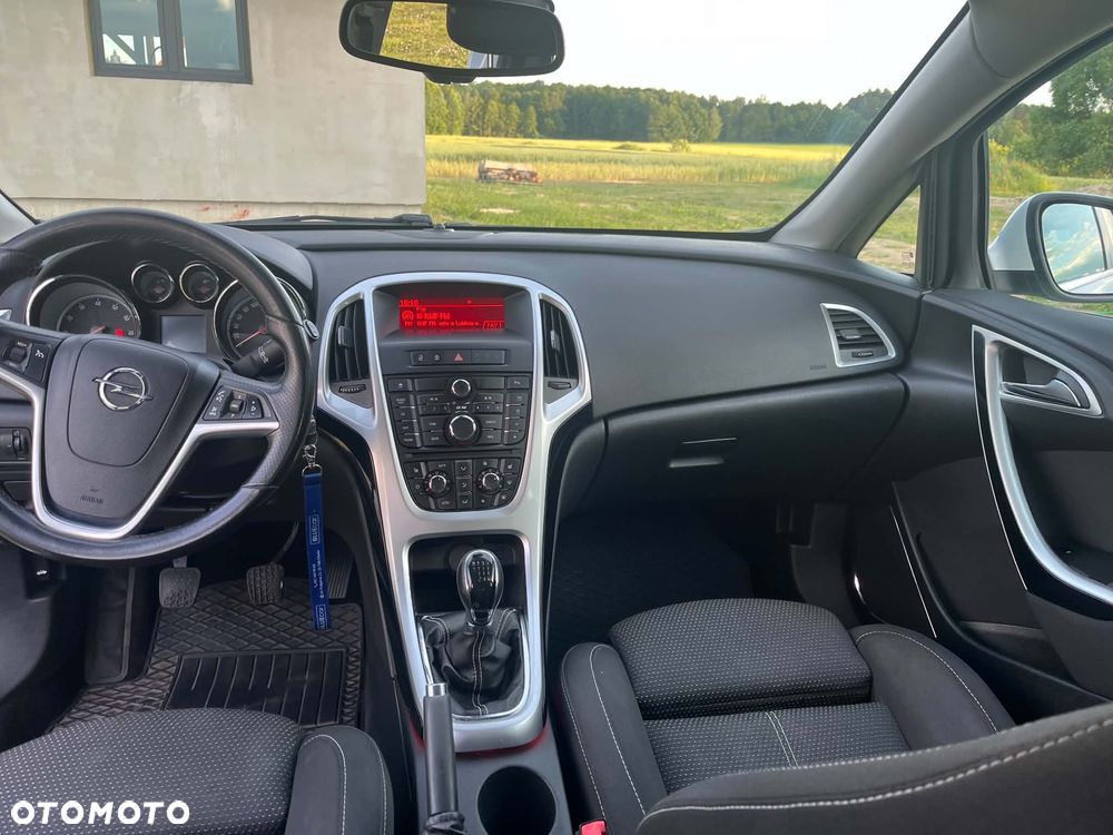Opel Astra 1.6 T Sport - 10