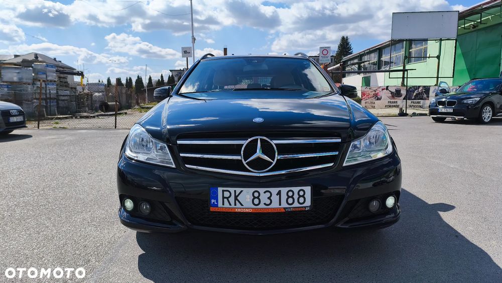 Mercedes-Benz Klasa C 200 CDI DPF Automatik BlueEFFICIENCY Avantgarde - 5