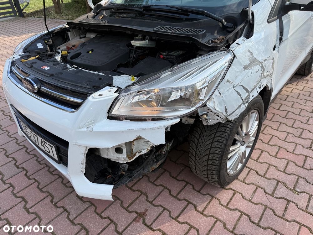 Ford Kuga 2.0 TDCi 4x4 Titanium - 15