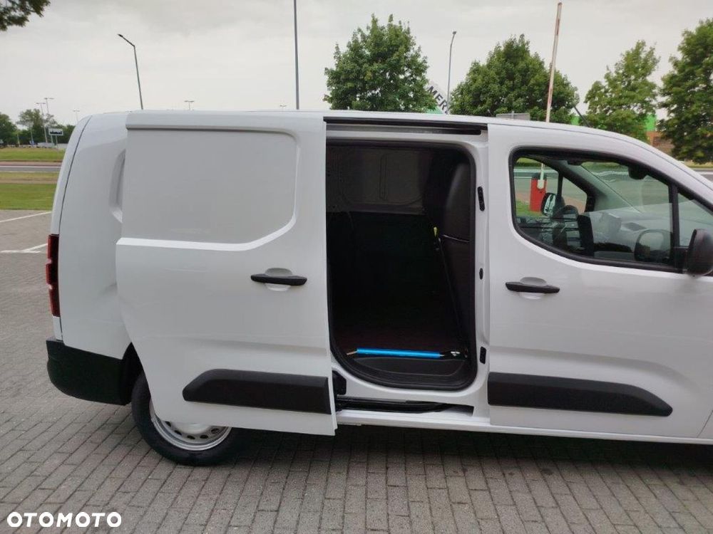 Fiat DOBLO - 11