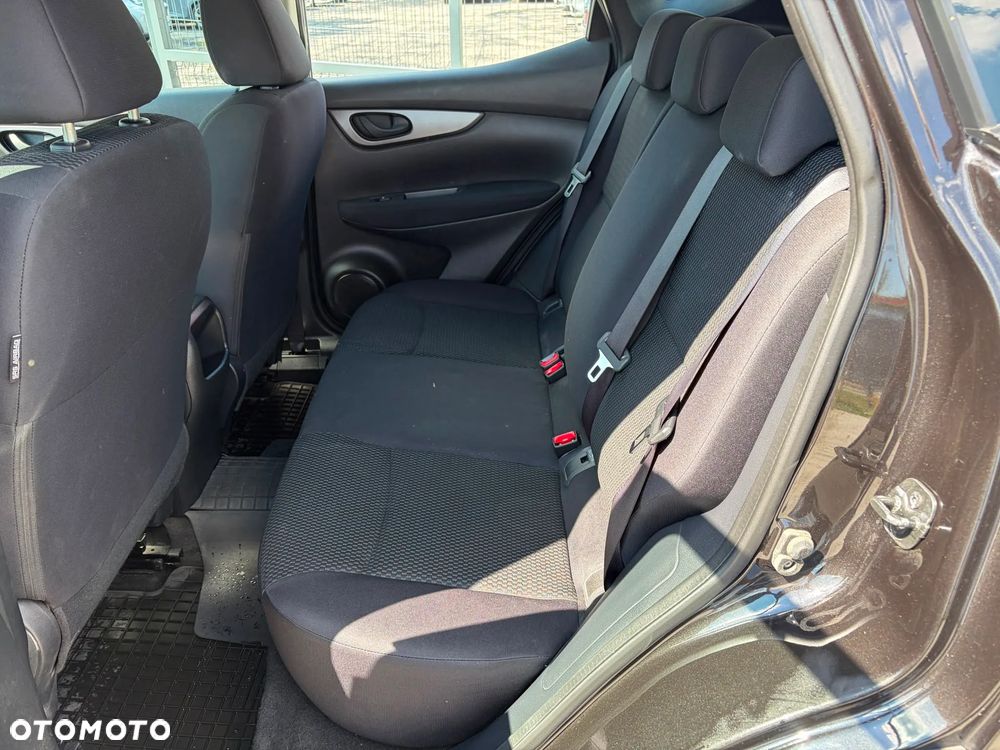 Nissan Qashqai 1.2 DIG-T Visia - 10