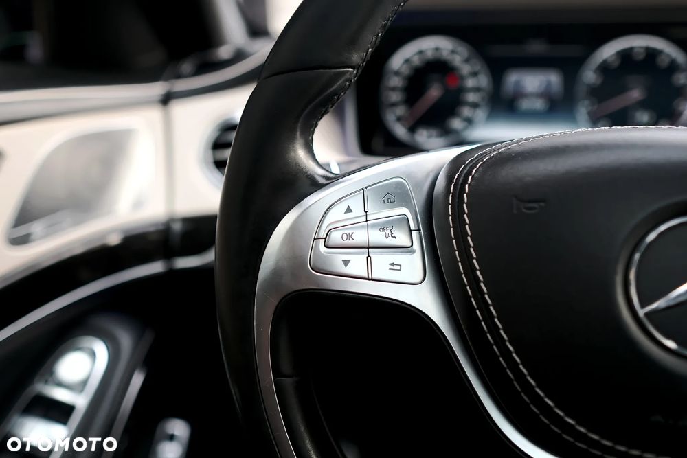Mercedes-Benz Klasa S 500 4-Matic L 7G-TRONIC - 25