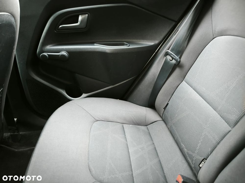 Kia Rio 1.1 CRDI Attract - 18
