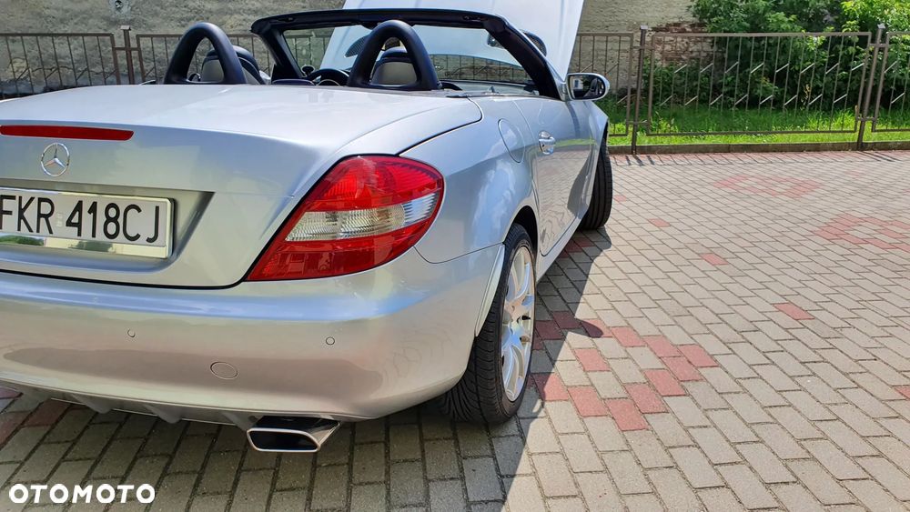 Mercedes-Benz SLK - 32