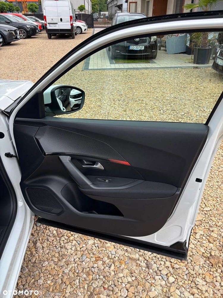 Peugeot 2008 1.2 PureTech Active Pack S&S - 18