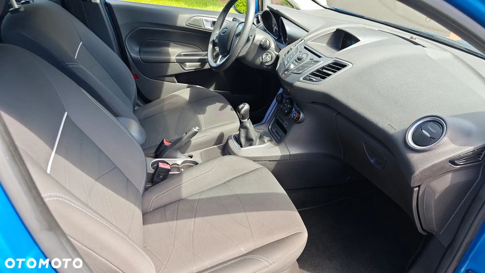 Ford Fiesta - 27