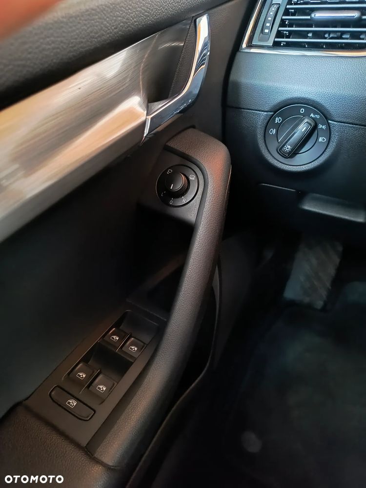 Skoda Octavia 2.0 TSI 4x4 DSG Soleil - 13