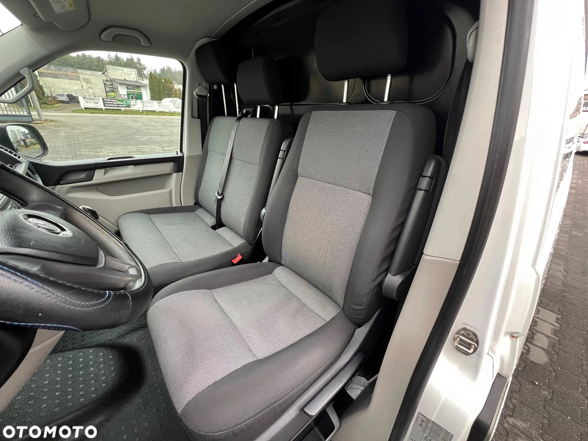 Volkswagen Transporter T6 Chłodnia Izoterma Long Maxi Zarejestrowany w PL - 7