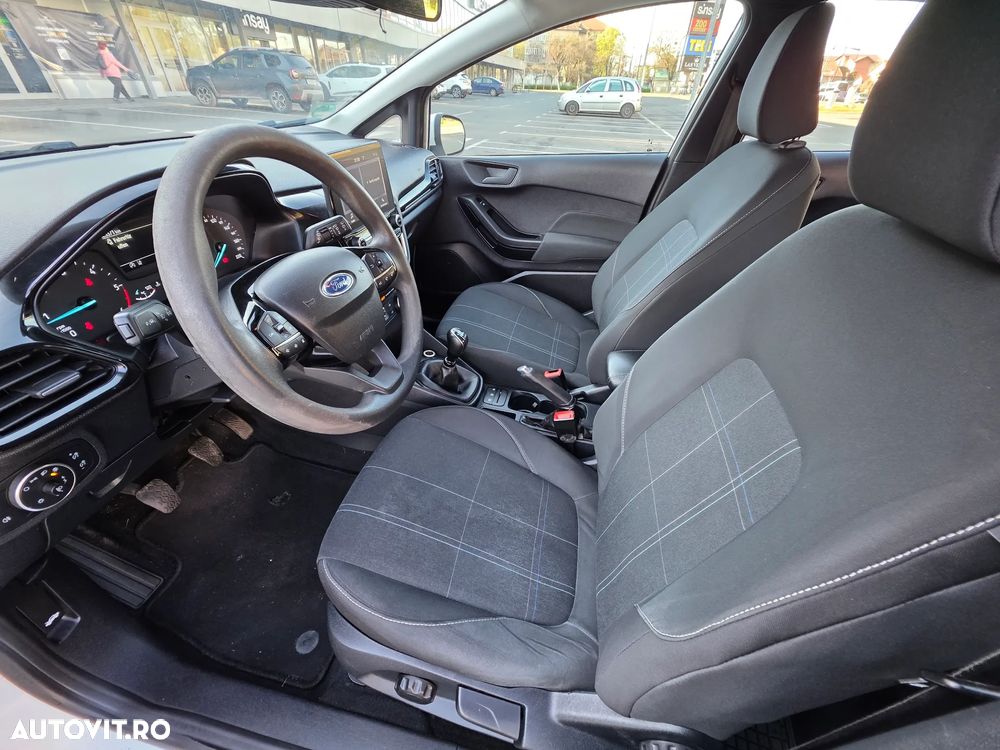 Ford Fiesta 1.5 TDCi S&S COOL&CONNECT - 6