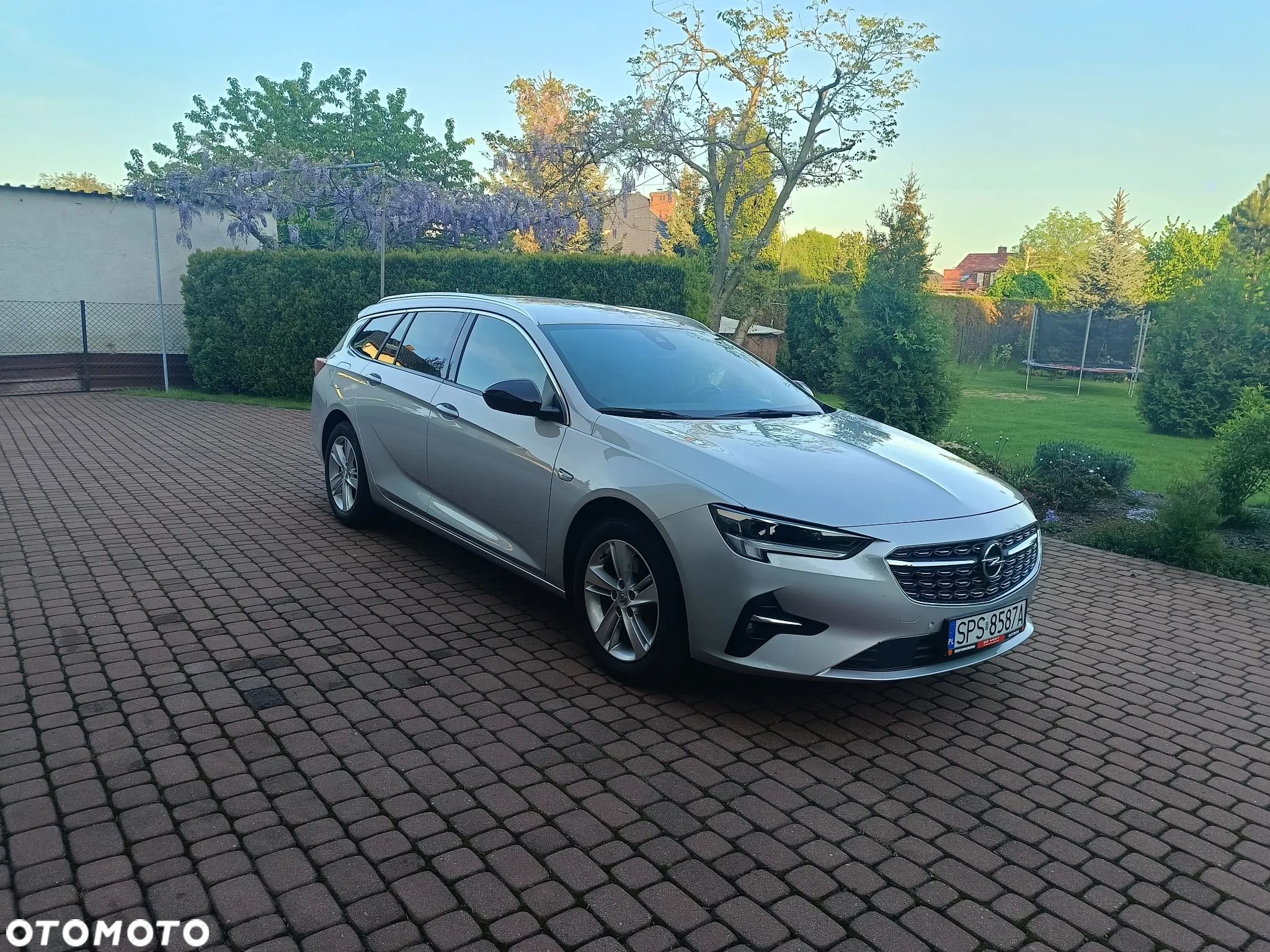 Opel Insignia - 1