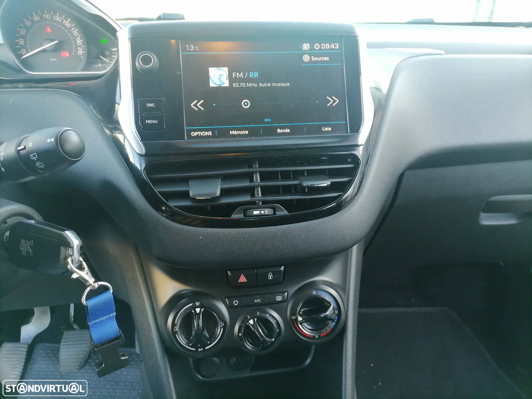 Peugeot 208 1.6 BlueHDi Style - 15