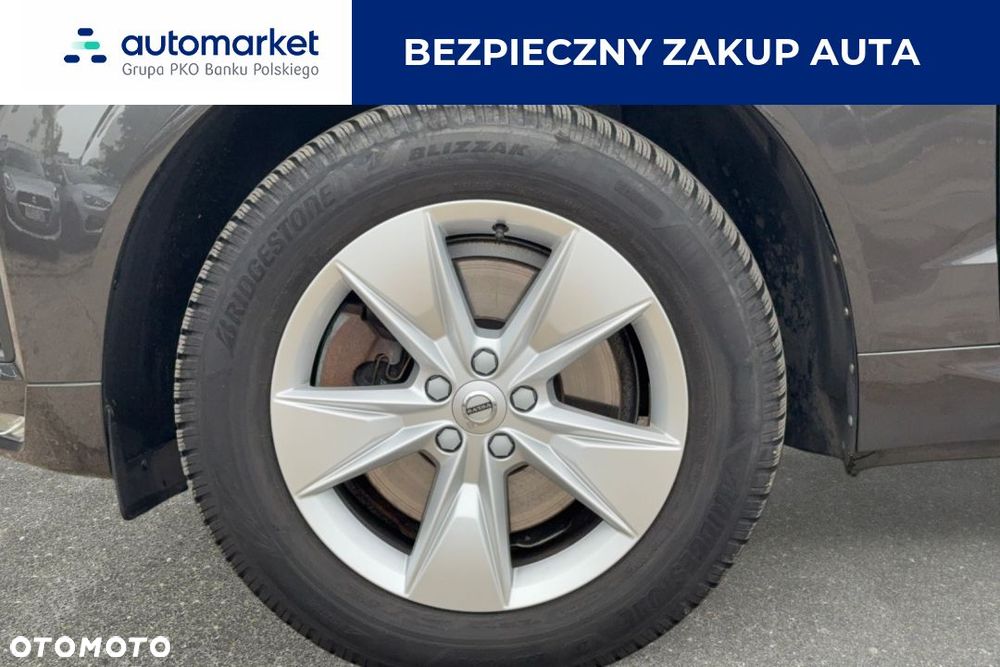 Volvo XC 60 B4 D Plus Dark - 9