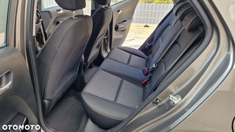 Kia Picanto 1.0 L - 30