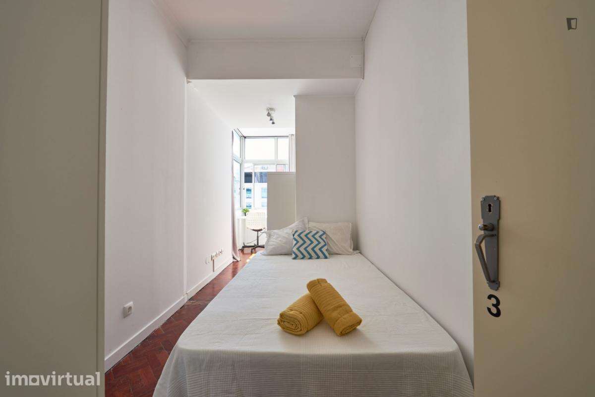 Quarto - localizado em Saldanha Lisbon - Grande imagem: 4/46