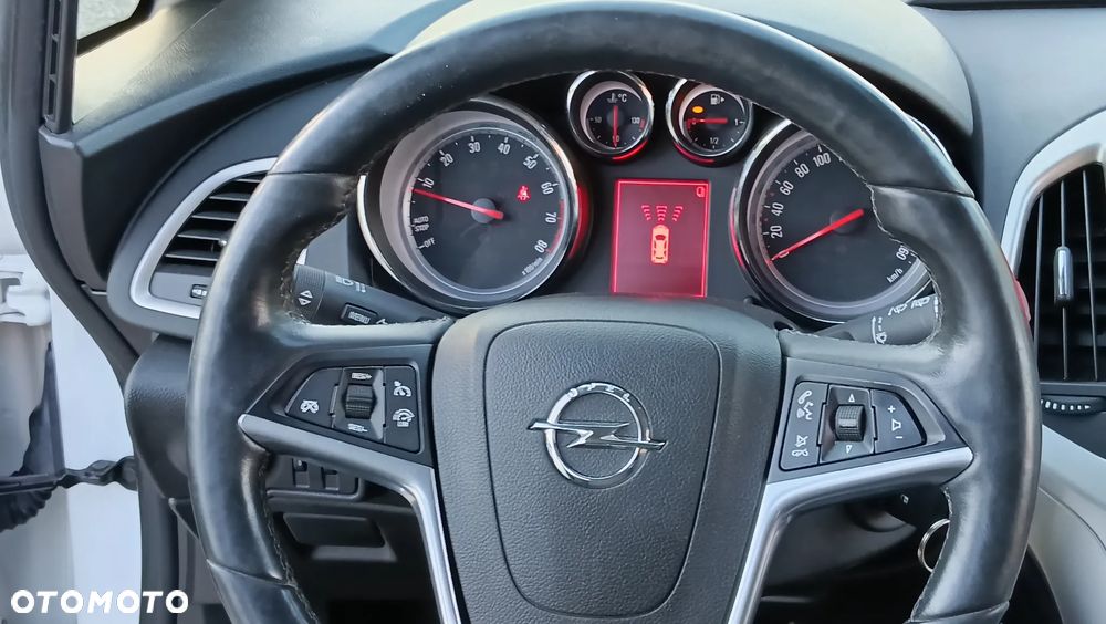 Opel Astra 1.4 T Edition 150 - 14