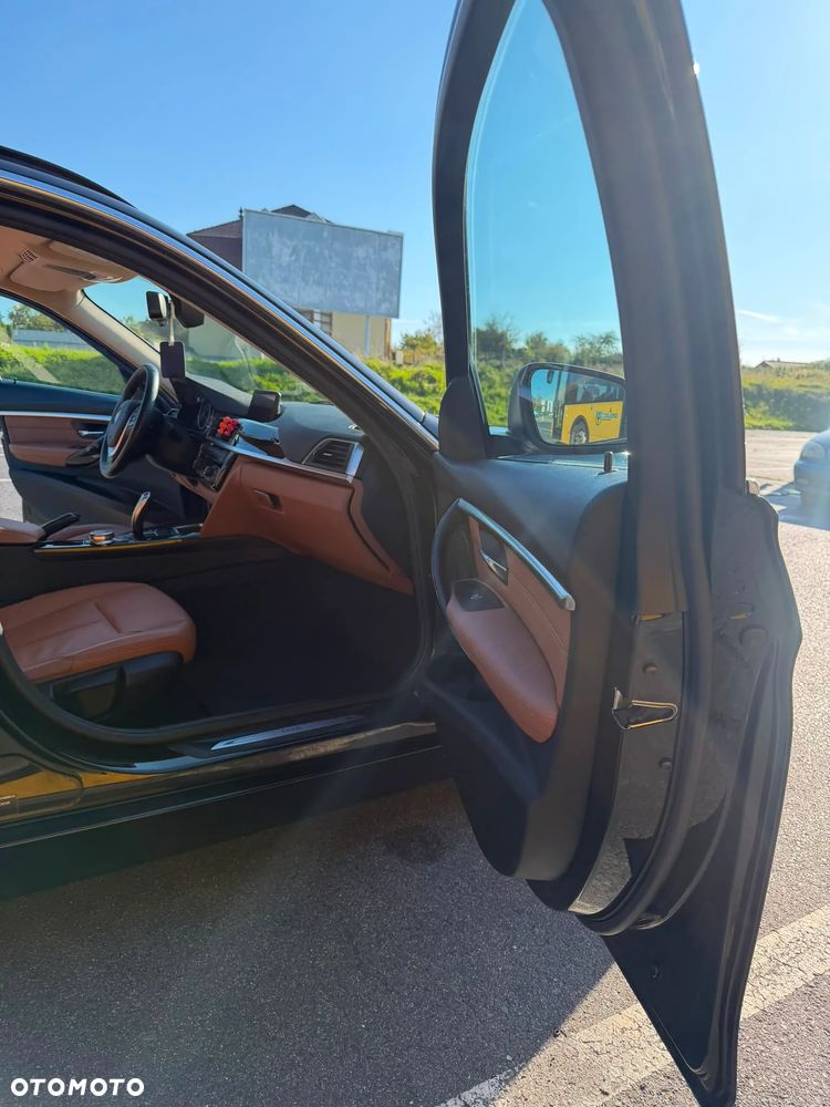 BMW Seria 3 318d Edition Luxury Line Purity - 17