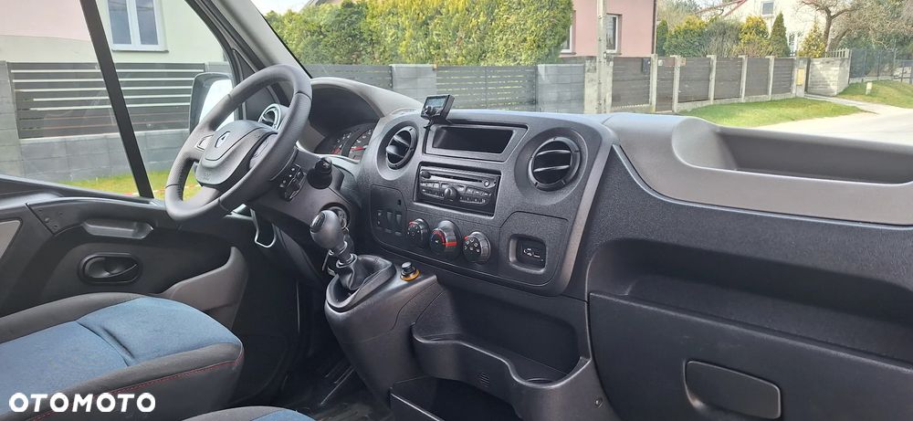 Renault Master - 9