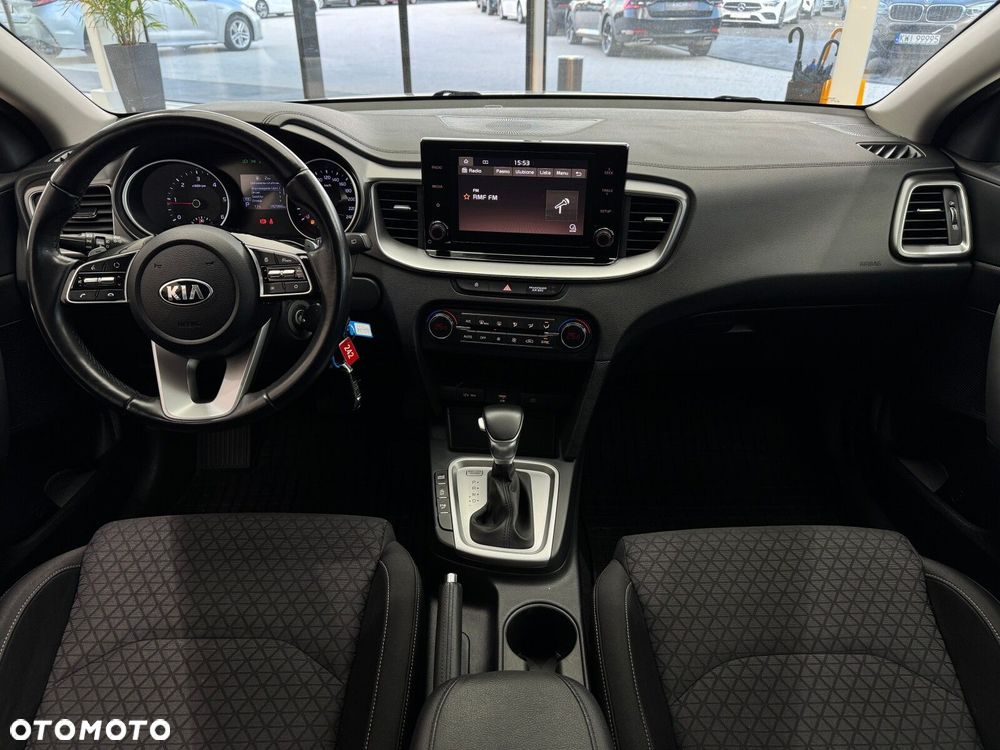 Kia Ceed - 14