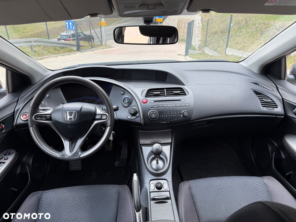 Honda Civic 1.4 Comfort - 11