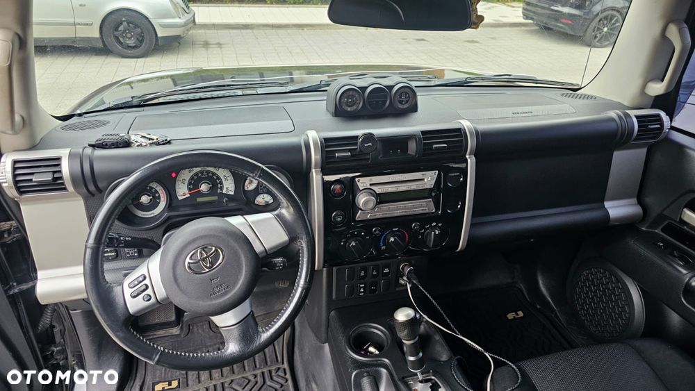 Toyota FJ 4.0 4x4 - 9