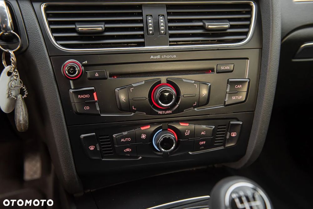 Audi A4 Limousine - 20