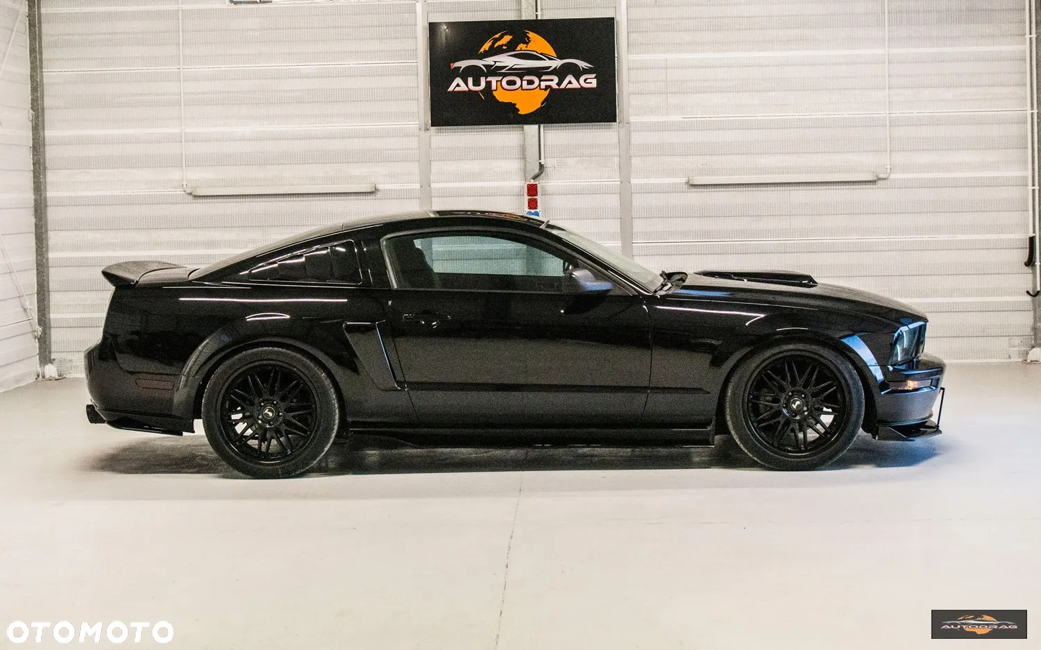 Ford Mustang - 12
