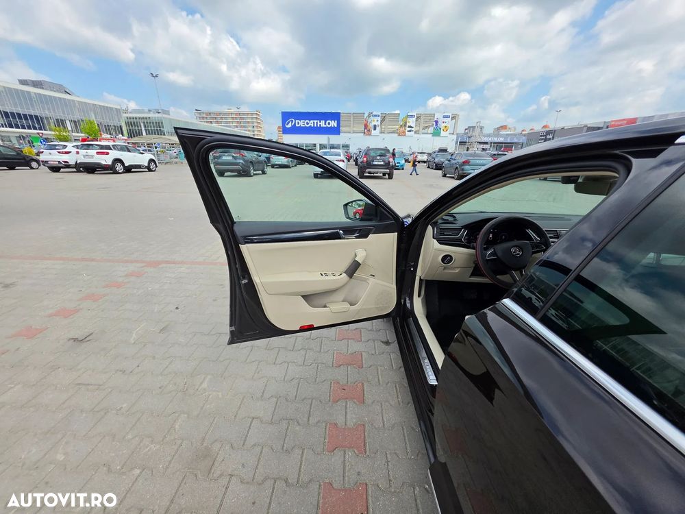 Skoda Superb 2.0 TSI DSG Laurin & Klement - 15