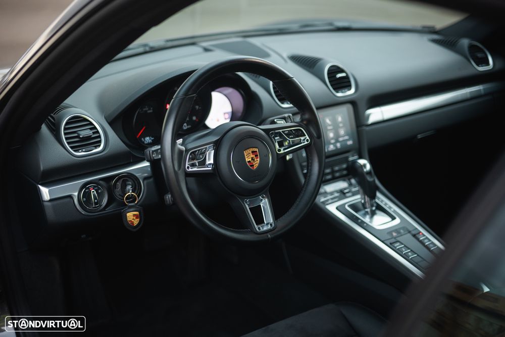 Porsche 718 Cayman 2.0 T PDK - 29