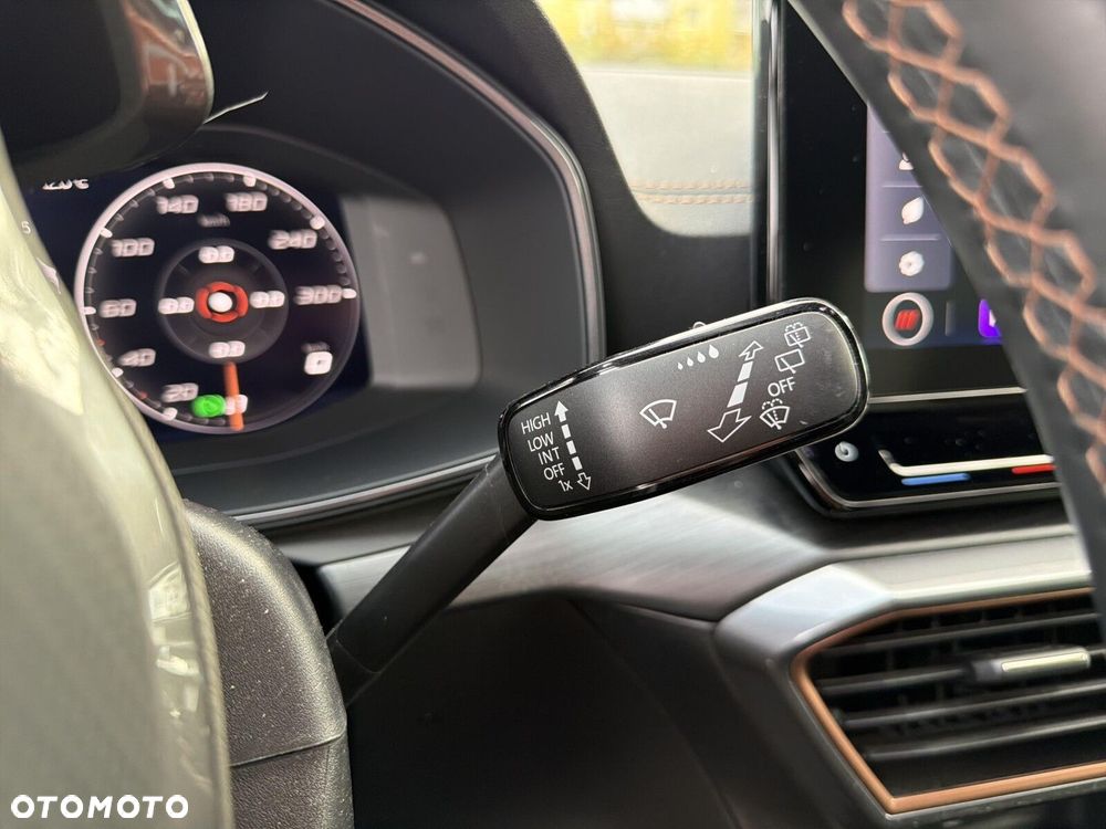 Cupra Formentor 1.5 TSI DSG - 25