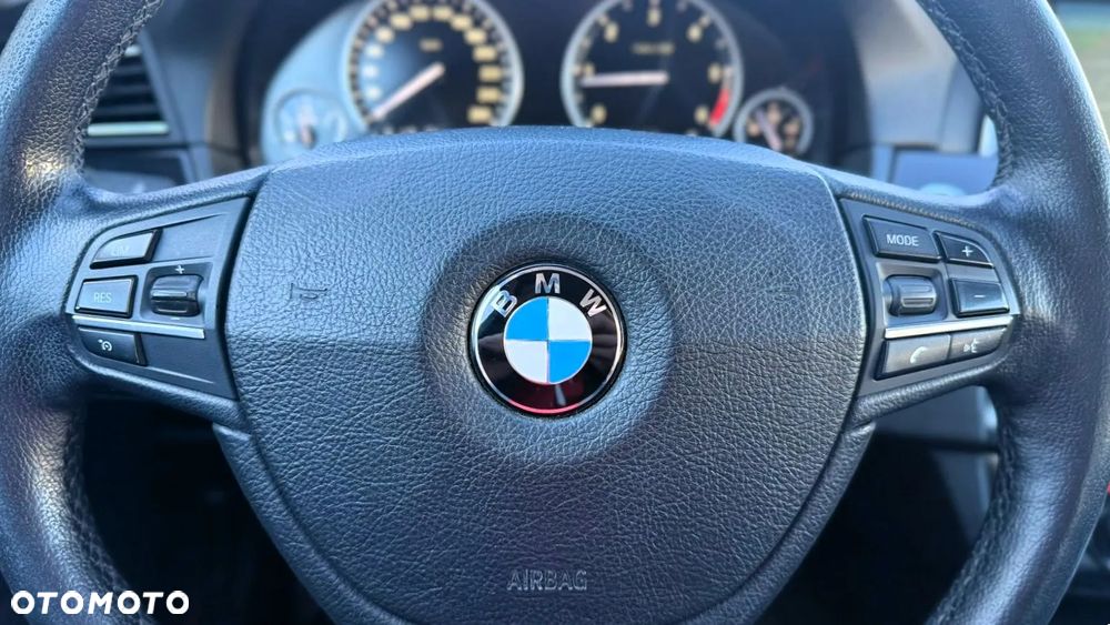 BMW Seria 5 518d Modern Line - 20