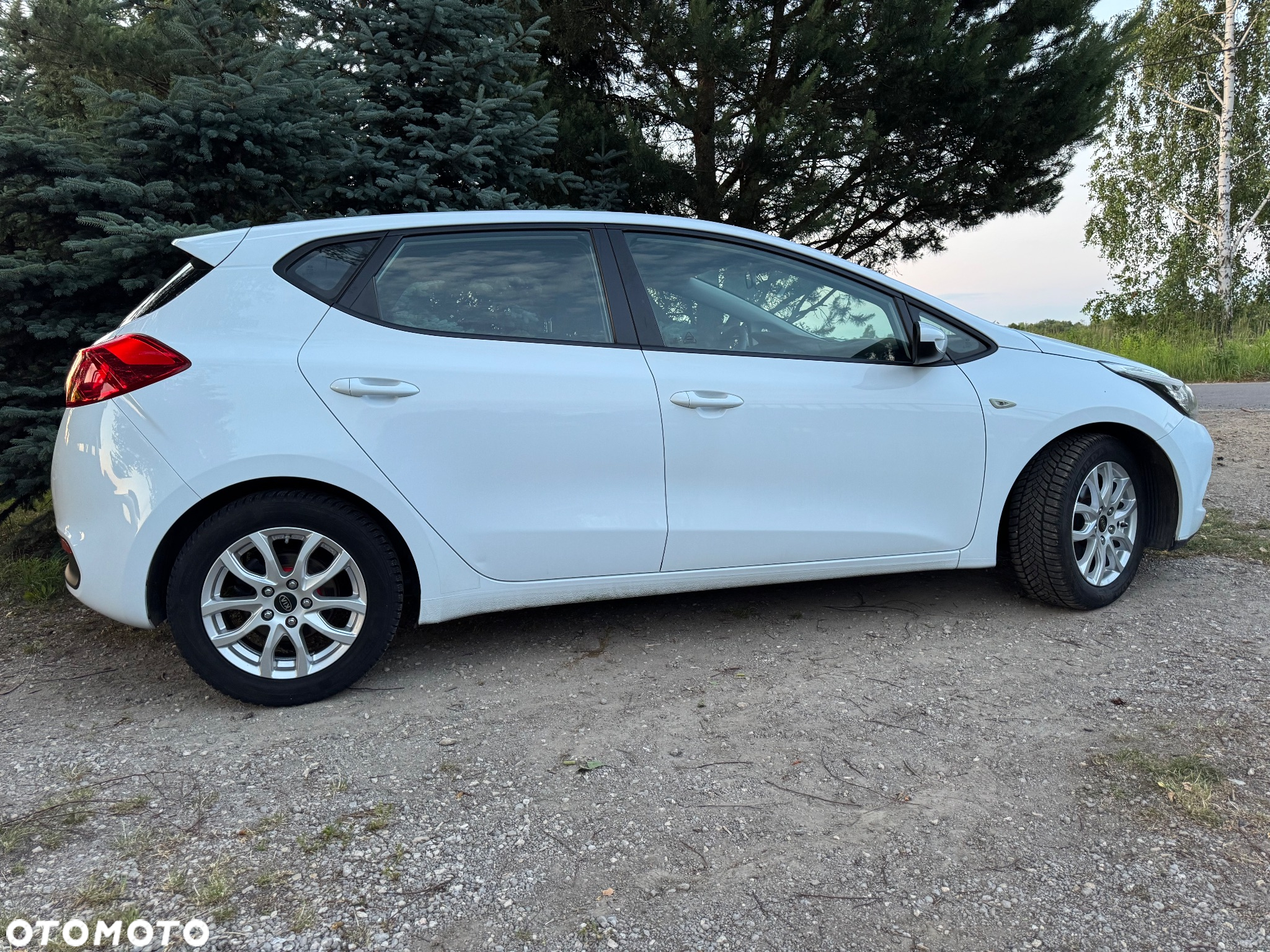 Kia Ceed - 21
