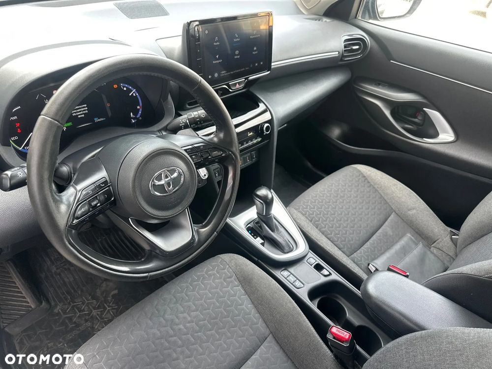 Toyota Yaris Cross - 21