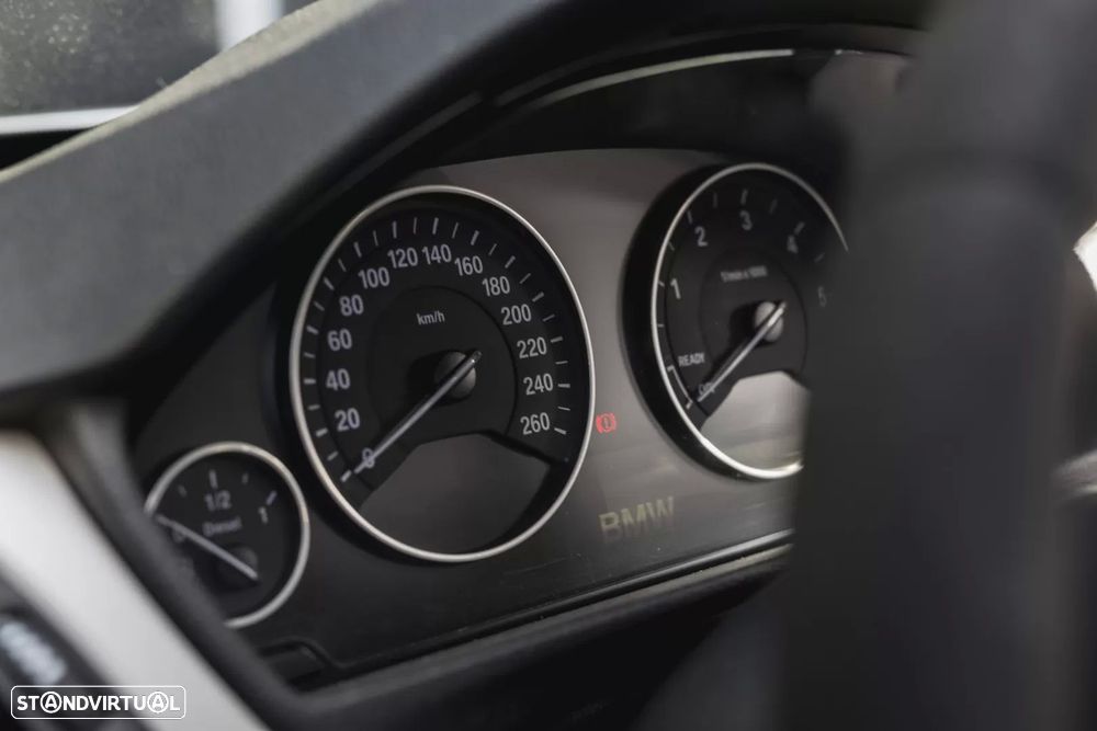 BMW 320 d Aut. - 23