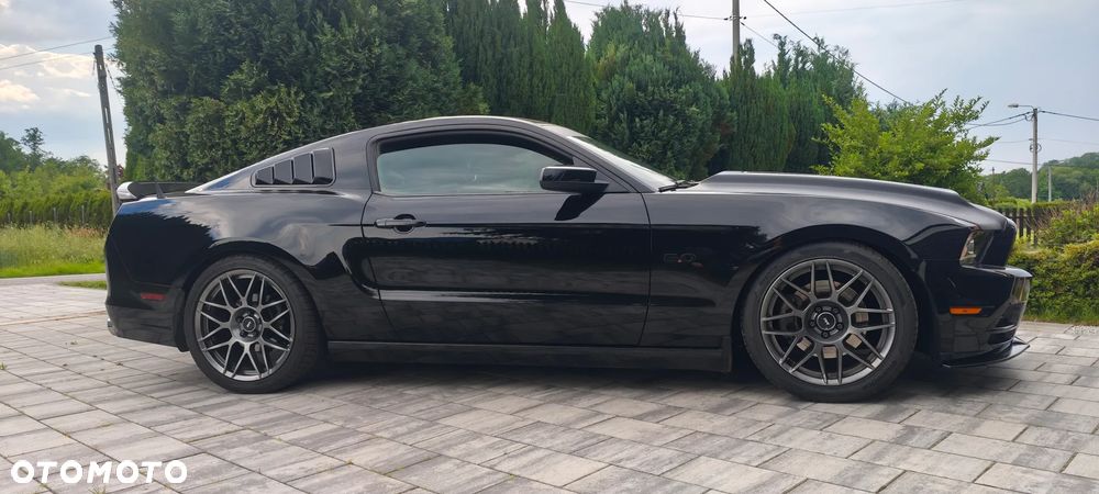 Ford Mustang - 9