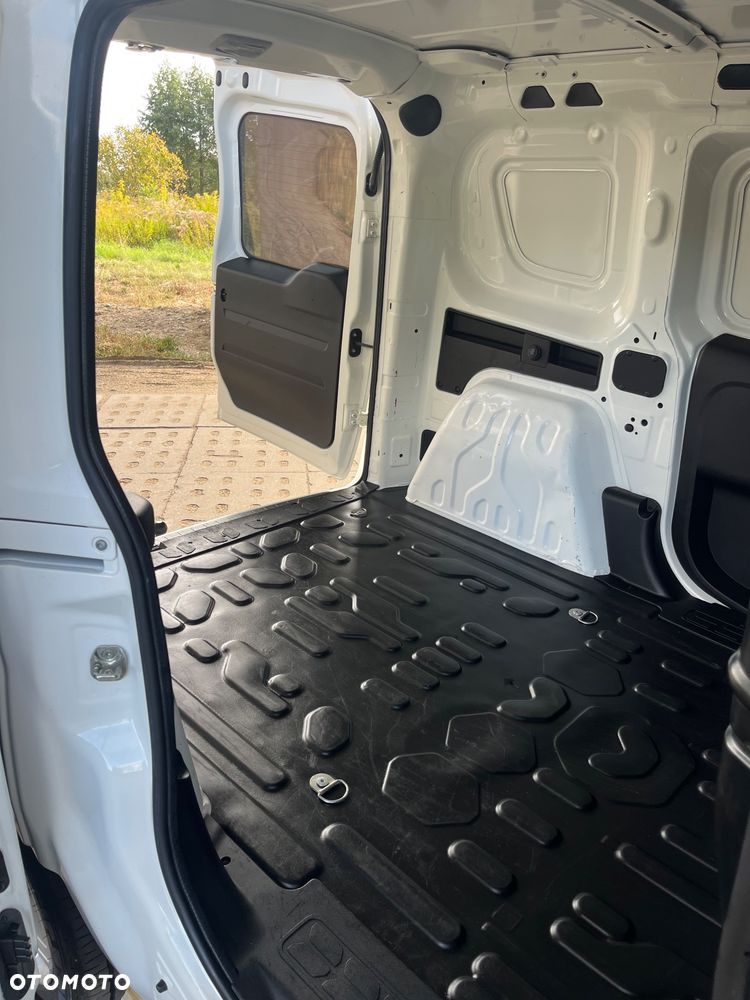 Fiat Doblo - 22