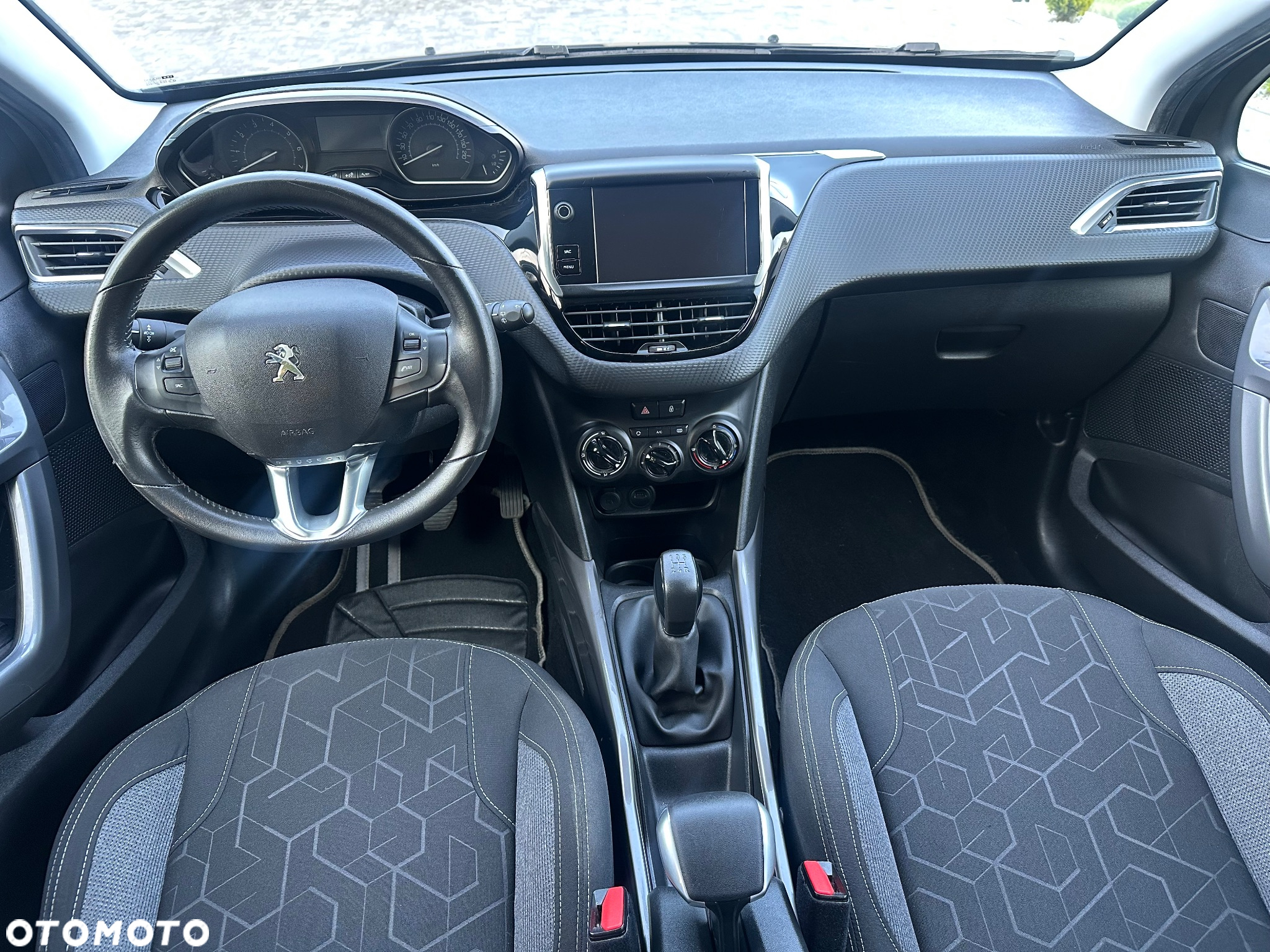 Peugeot 2008 PureTech 82 Active - 6