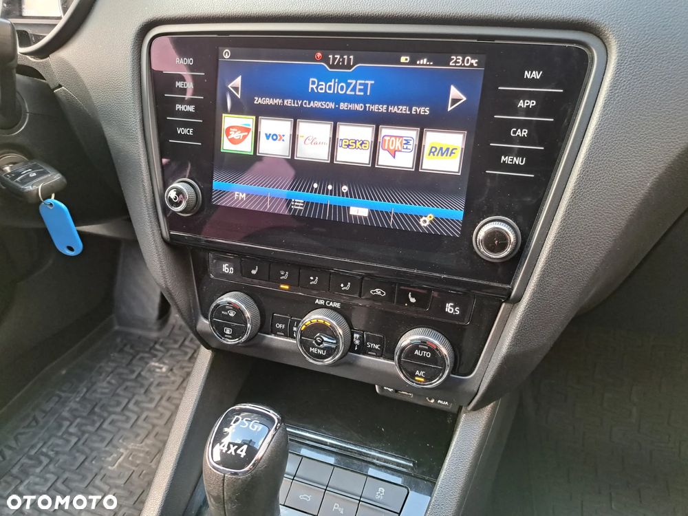 Skoda Octavia Scout 2.0 TDI 4x4 DSG - 8