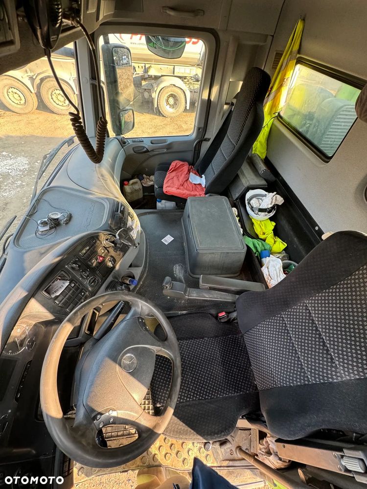 Mercedes-Benz 3244 B 8X4 - 6