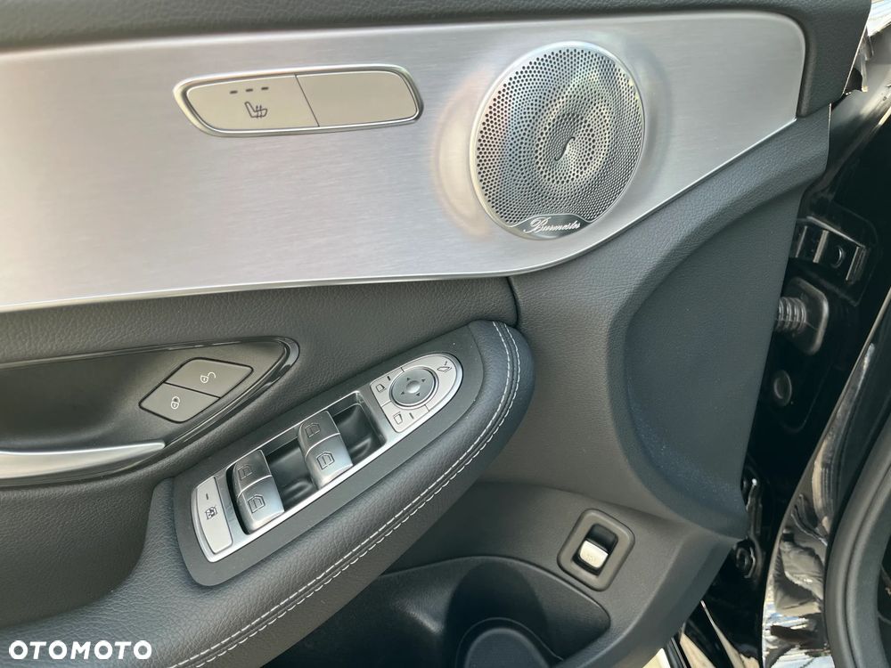 Mercedes-Benz Klasa C 300 de 9G-TRONIC Avantgarde - 17