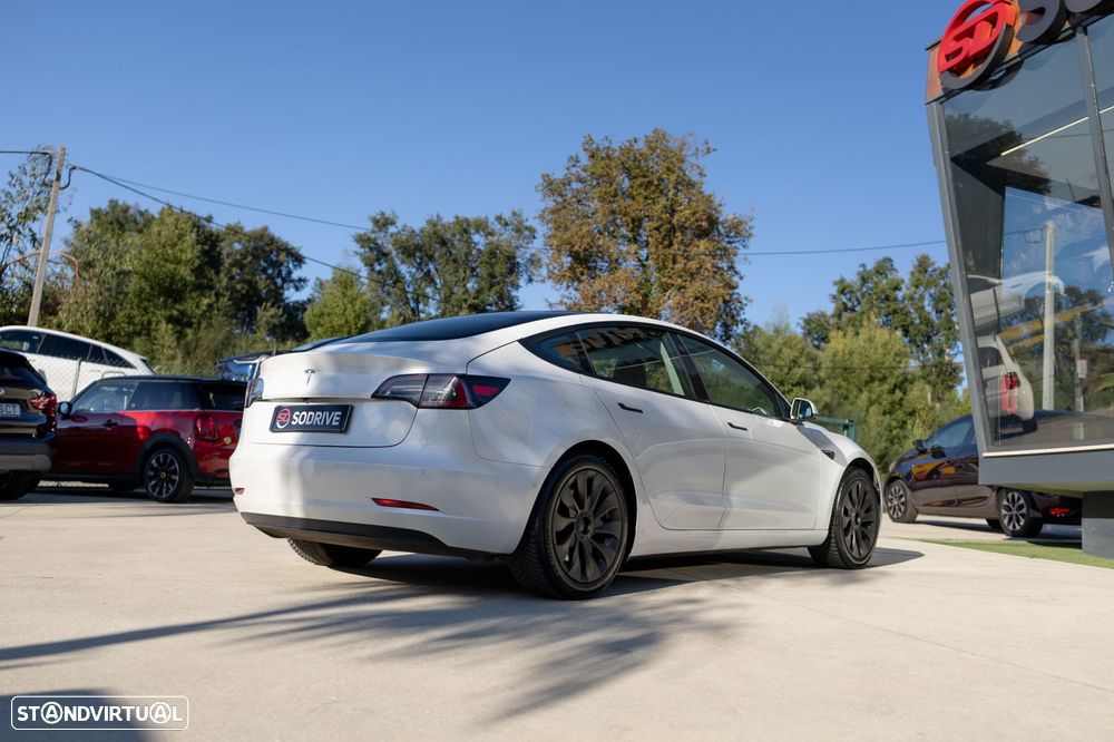 Tesla Model 3 Standard Range Plus RWD - 24