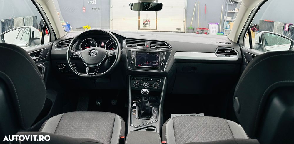 Volkswagen Tiguan - 7
